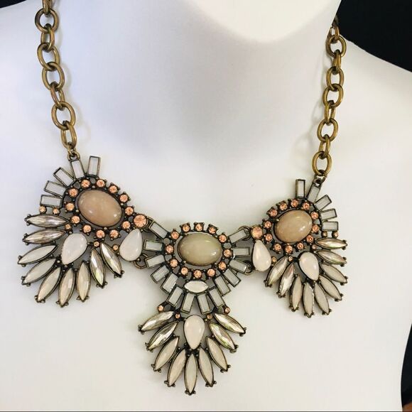 Statement Bib Necklace Crystal Rhinestone Antiqued 4218 - Picture 8 of 10